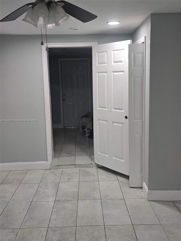 Foto del edificio - 123 NW 59th St