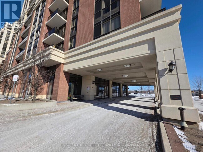 Photo du bâtiment - 9500 Markham Rd