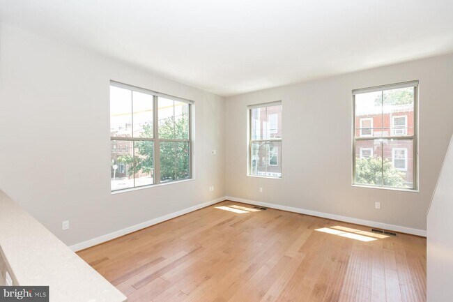 Foto del edificio - 1406 S 4th St