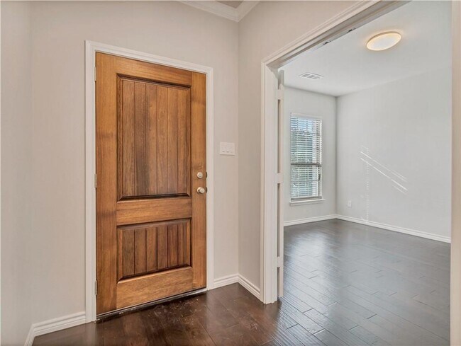 Building Photo - "TCU" Property Available for Immediate Mov...