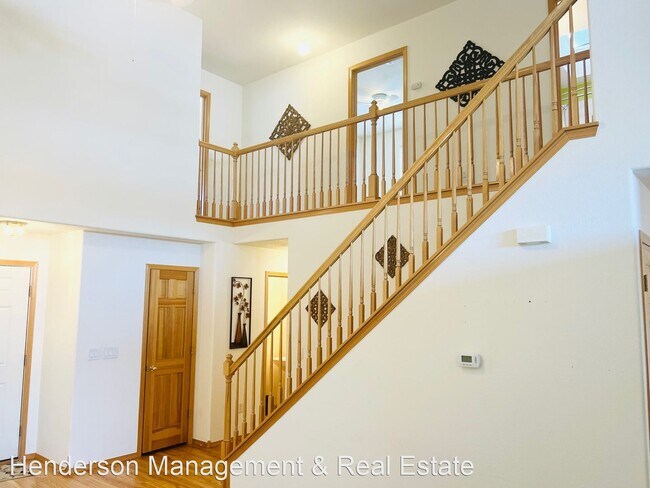 Building Photo - 4 br, 2 bath House - 10528 Sunburst Ave