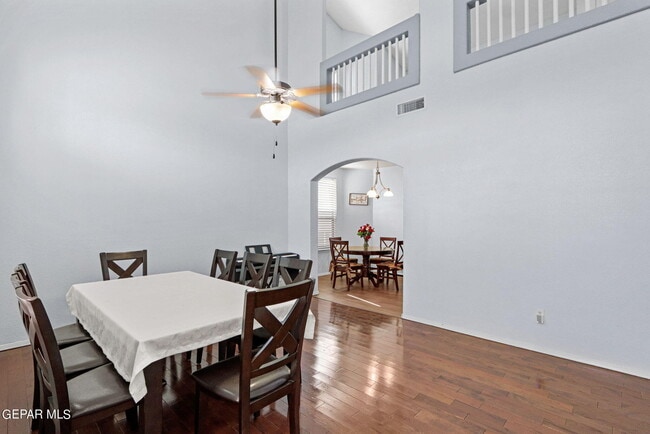 Building Photo - 6325 Franklin Gate Dr