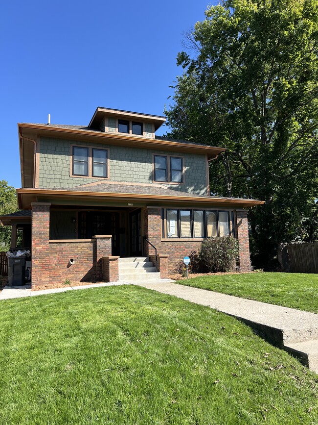 Foto del edificio - 1235 Tecumseh St