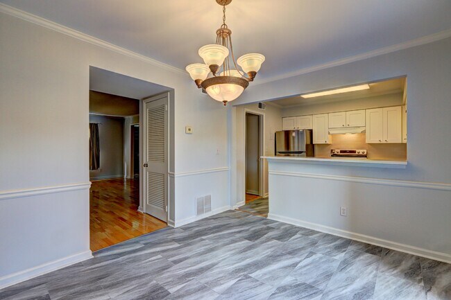 Foto del edificio - 6520 Roswell Rd