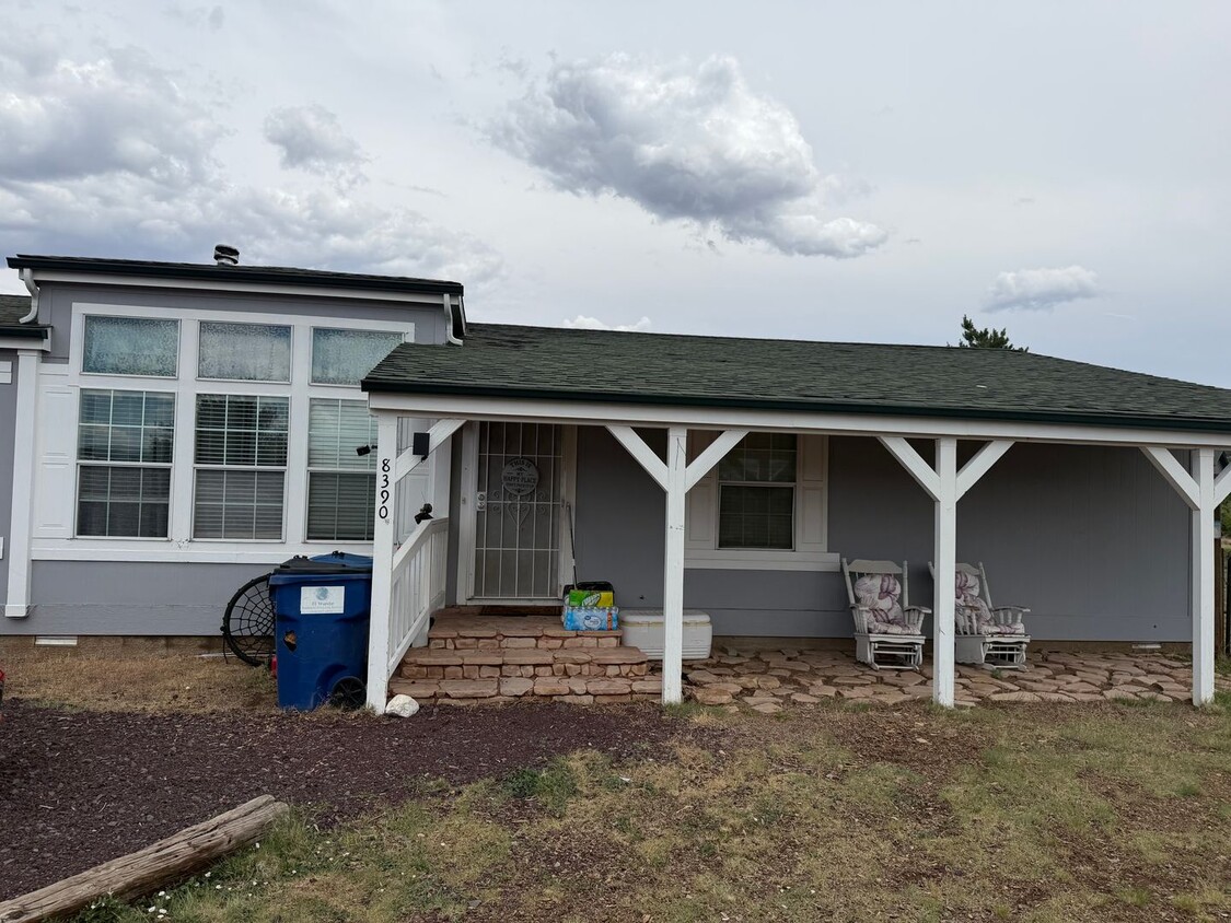 Building Photo - 8390 E Neptune Dr