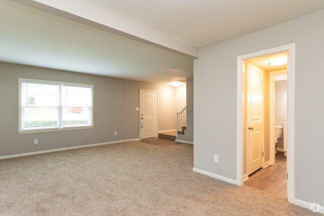 3BR,2.5BA - Carriage House Apartment Homes
