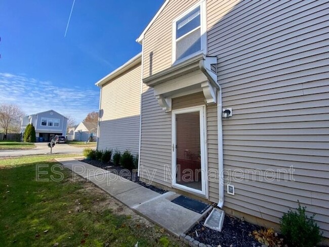 Building Photo - 16736 Aulton Dr
