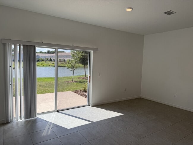 Foto del edificio - 3624 Landing Net Dr