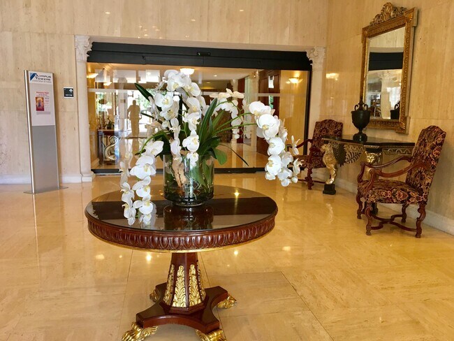 Foto del edificio - 600 Three Islands Boulevard