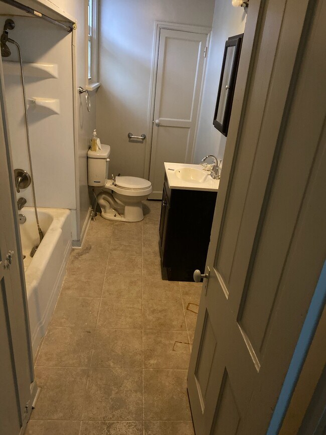 412 Fairview Ave, Galion, OH 44833 House Rental in Galion, OH