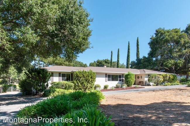 Foto del edificio - 5 br, 3 bath House - 15164 Montalvo Rd