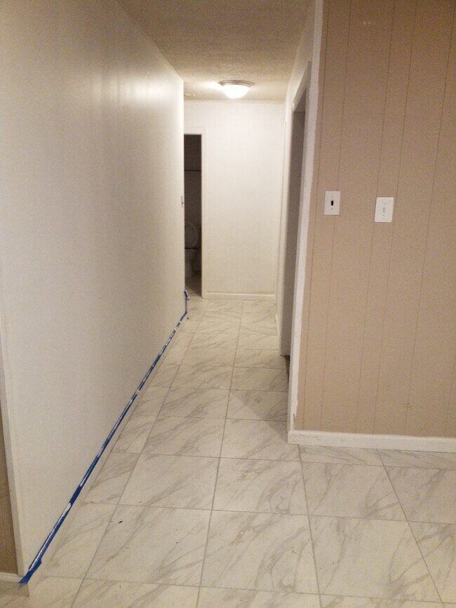 3063 Tecumseh Ct Unit Basement, Woodbridge, VA 22192 Apartments in