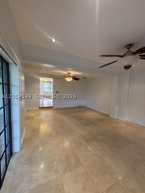 Foto del edificio - 14590 NW 10th Ave