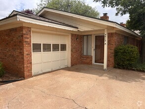 Building Photo - 4413 75th Dr