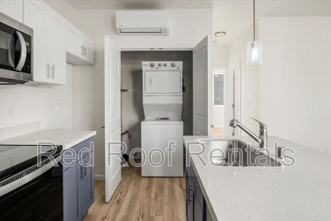 Foto del edificio - 1438 E 31st St