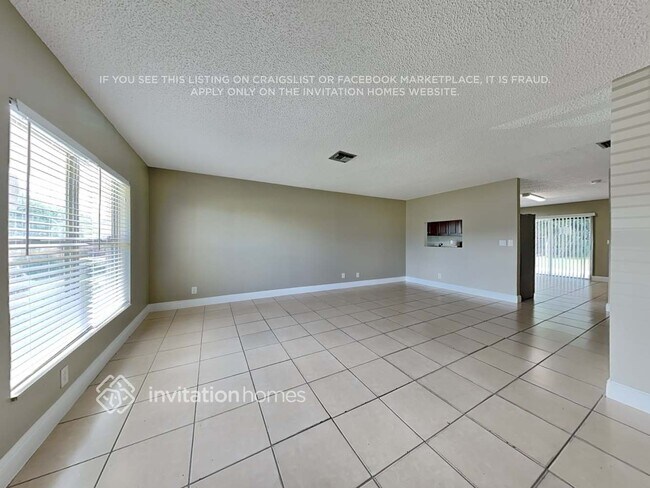 Foto del edificio - 5051 Boa Cir