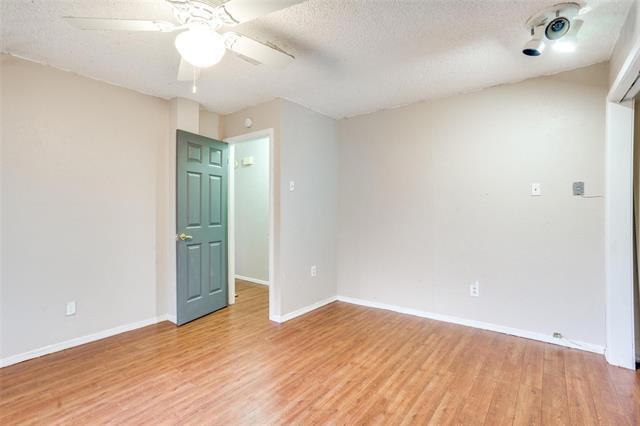 Foto del edificio - 408 Windwood Ct