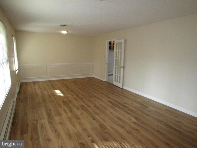 Building Photo - 29181 Pin Oak Way