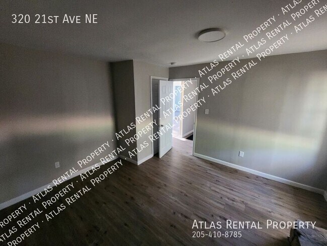 Foto del edificio - 320 21st Ave NE