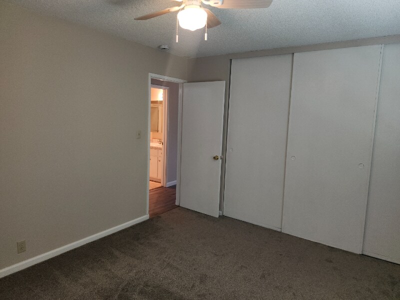 Foto principal - 1563 Valle Vista Ave