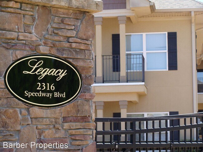Foto del edificio - 2316 Speedway Blvd