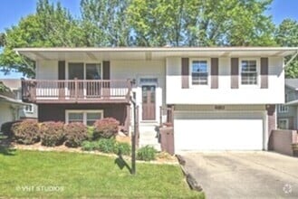 Building Photo - 680 White Pine Rd