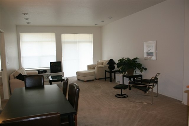 Foto del edificio - 5106 Village View Way