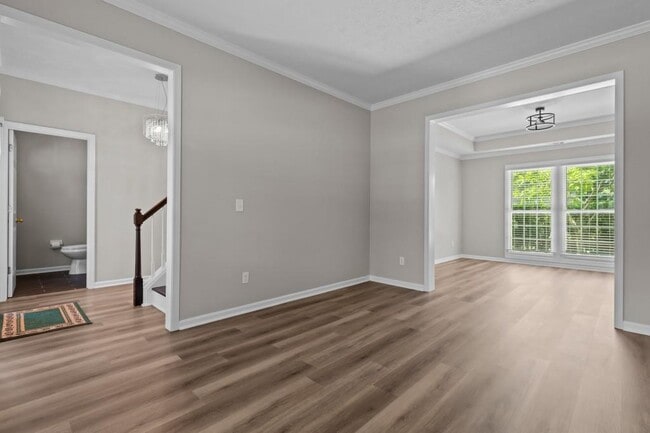 Building Photo - 4050 River Green Pkwy