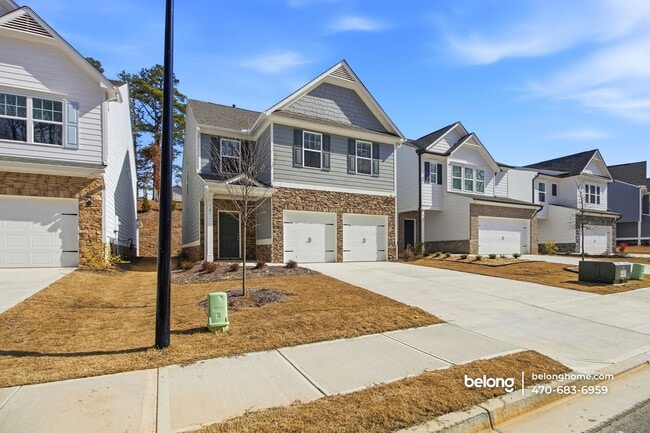 Building Photo - 101 Parkwood Dr