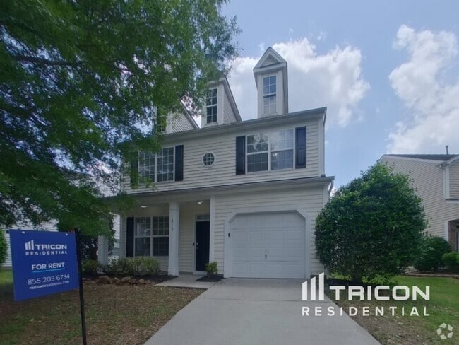 Building Photo - 4715 Abercromby St