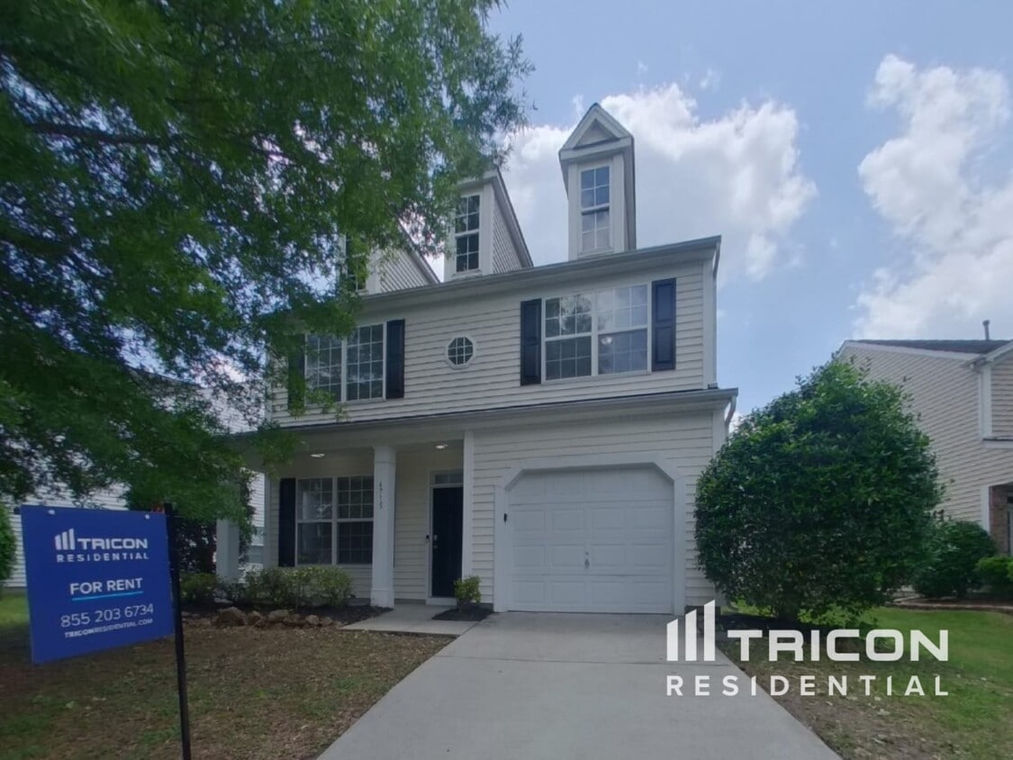 Foto principal - 4715 Abercromby St