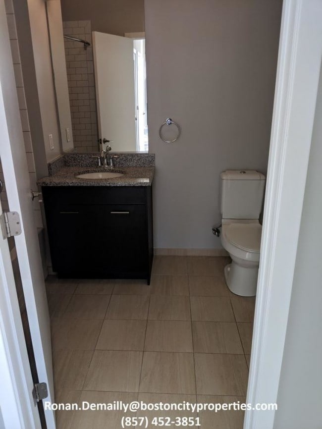 Building Photo - 1 bedroom in Everett MA 02149