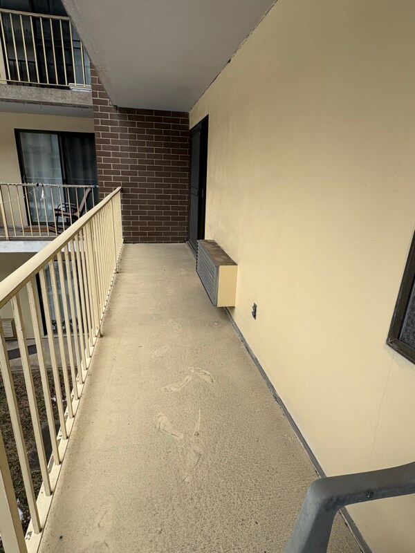 Foto del edificio - 2106 Kanawha Blvd E