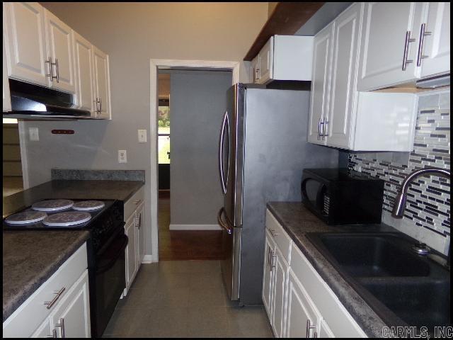 Building Photo - 2609 Ozark Dr