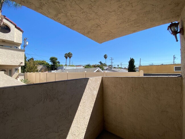 Foto del edificio - ***$500 Move-in special!!!*** Upgraded Nor...