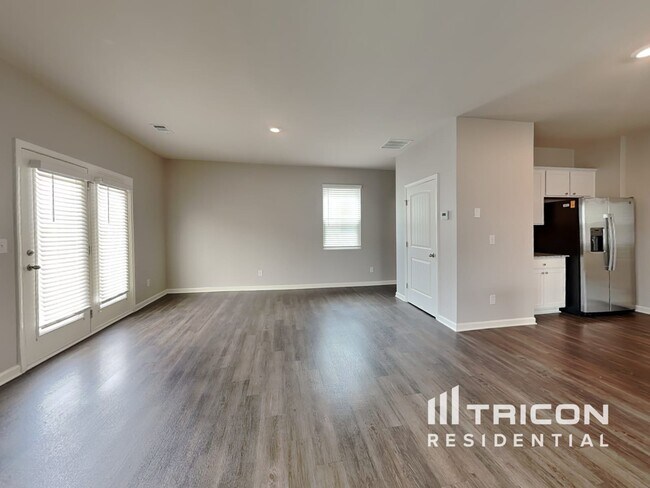 Foto del edificio - 5580 Foxglove Wy