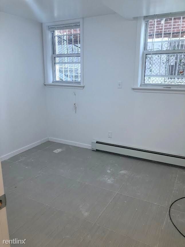 Building Photo - 3 br, 2 bath  - 3602 Crescent St