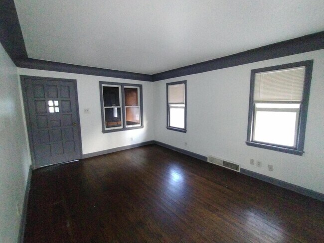 Foto del edificio - 216 Goodell St