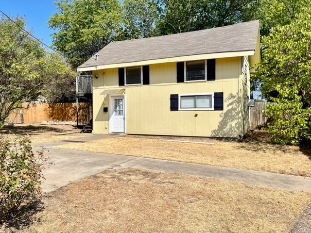 Primary Photo - 1615 West Ave