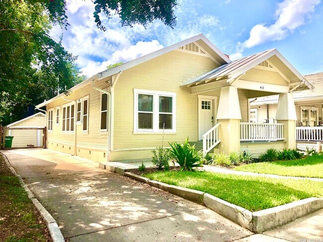 Foto del edificio - 412 E Myrtle St