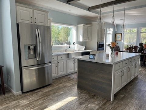 Building Photo - Room for Rent in a Beautiful Home!