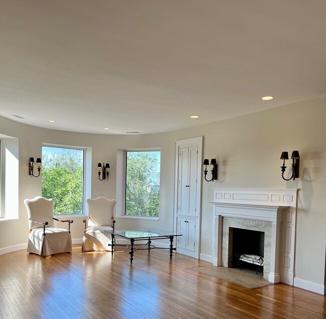 Foto del edificio - 412 Beacon St