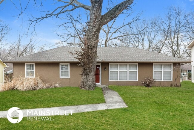 Building Photo - 5820 NW Aspen Ln