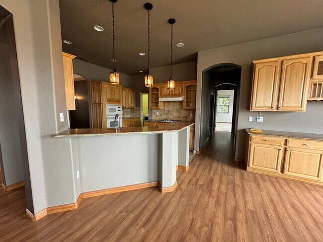 Foto del edificio - Wingfield Springs, Large 4 bedroom 4 bath ...