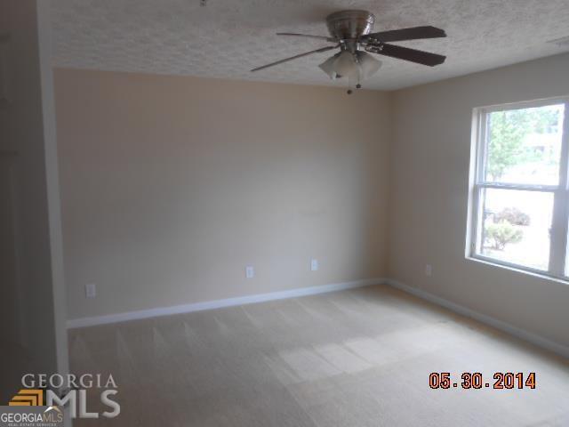 Building Photo - 11101 Fairington Ridge Cir