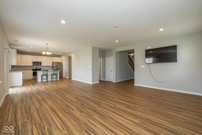Foto del edificio - 6792 Highland Way