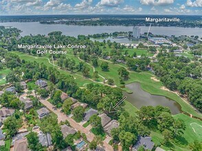 Building Photo - 13707 Fountainview Dr