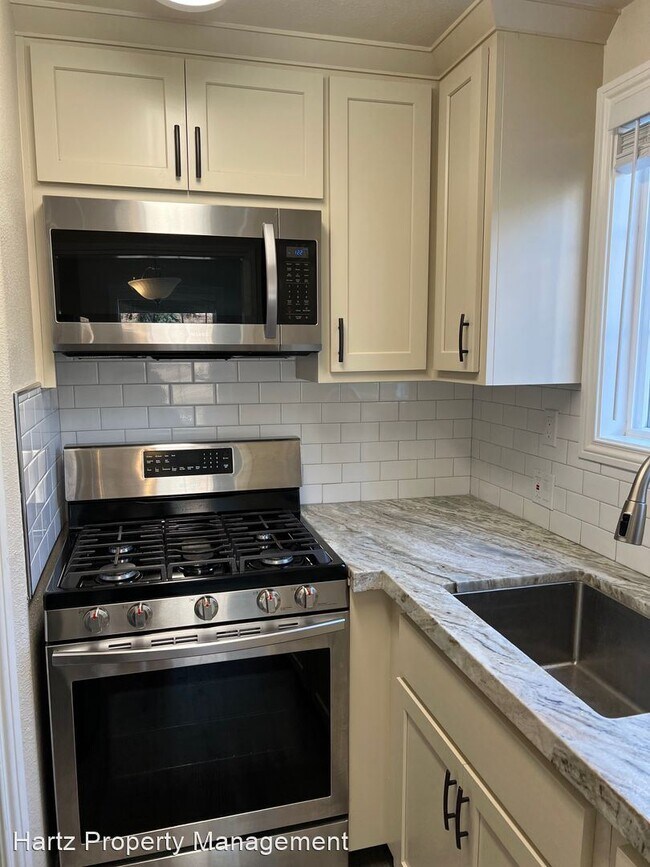 Building Photo - 1 br, 1 bath House - 175 Saranap Avenue