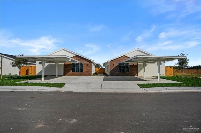 Foto del edificio - 12 E Viviana St