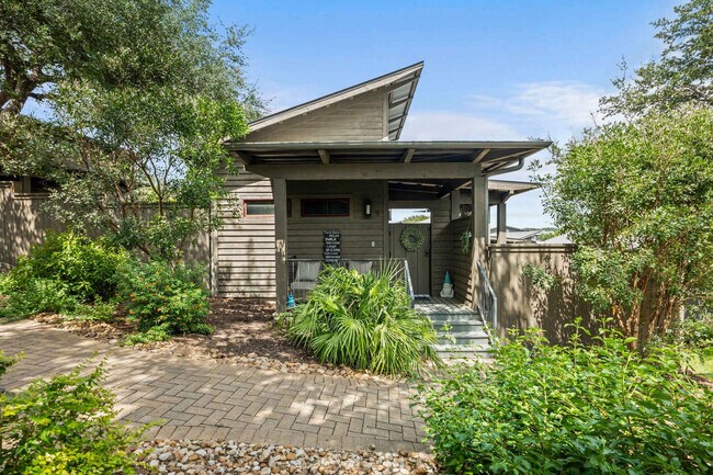 Building Photo - 2113 Barbaro Way